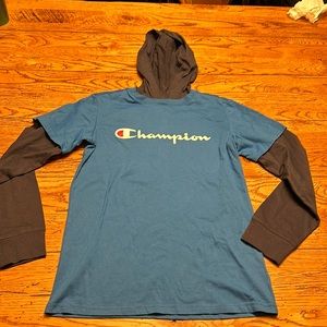 Champion Long sleeved t hoodie sz L